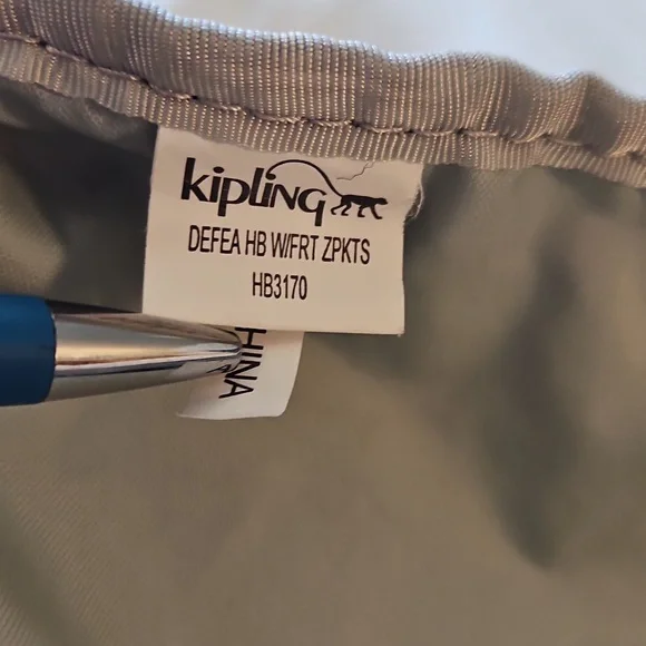 Kipling Black Handbag with Silver Zipper - Picture 12 of 17